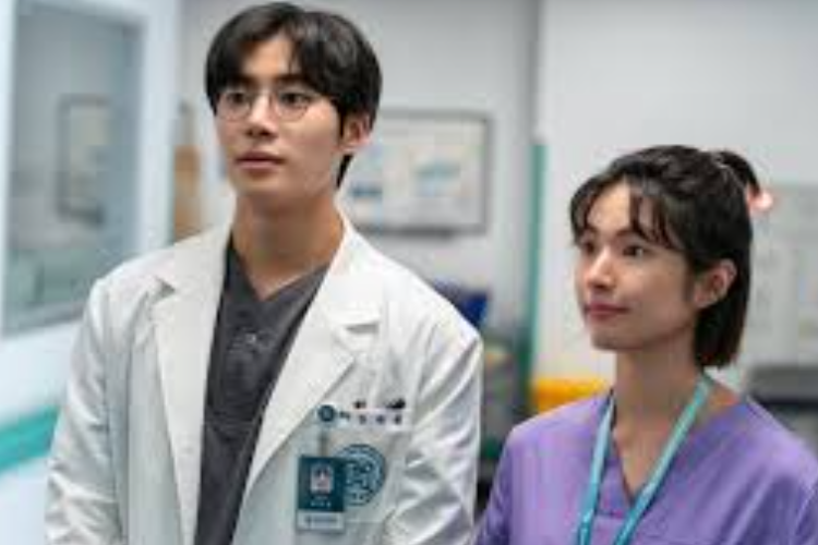 Izle The Trauma Code: Heroes on Call (2025) Tam Bölüm 1-8 Türkçe, Havalı Yakışıklı Doktor'u takip edin!